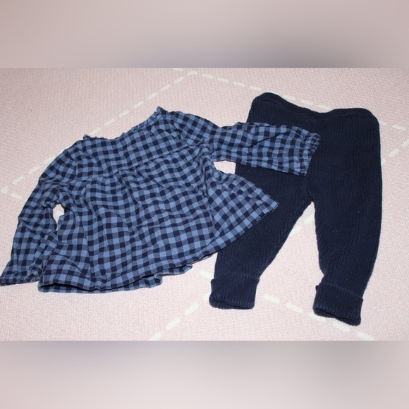 Baby Gap 3-6 months Baby Girl Blue Plaid Shirt/ Pants Set - Picture 3 of 4